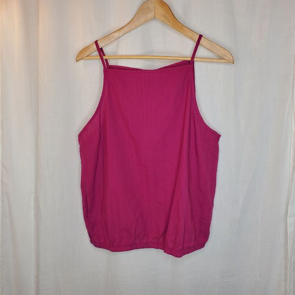 🎉Universal Thread Fuscia Tank - NWT - Picture 2 of 7